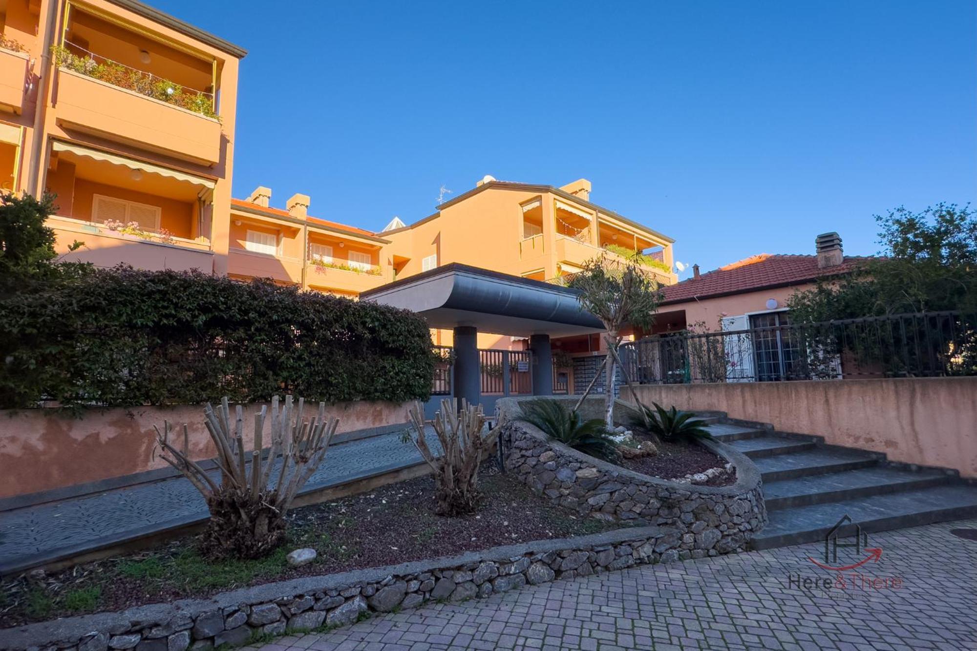 Balcony And Garage - Beaches 5Min Away - Smart Tv Loano Exterior photo